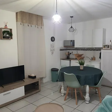Maisonnette Abj Anneyron Buitenkant foto